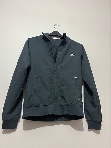 Adidas spor üst