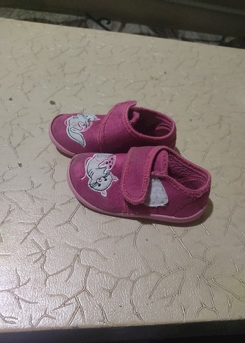 Kız Çocuk Pembe Nakışlı Sıcak Terlik - Görsel 2