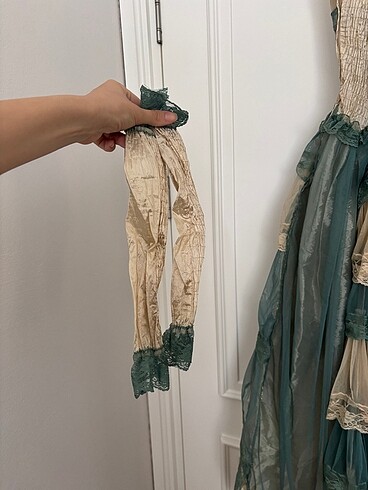 Tebi vintage fransız orta çağ tarzı mezuniyet elbisesi - Görsel 5