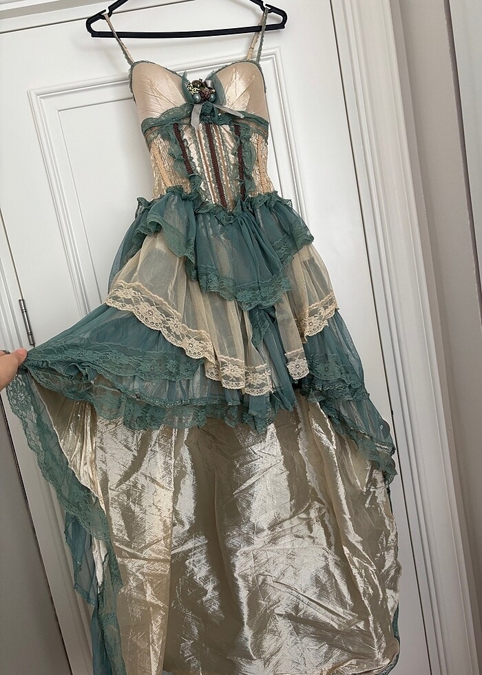 Tebi vintage fransız orta çağ tarzı mezuniyet elbisesi - Görsel 2