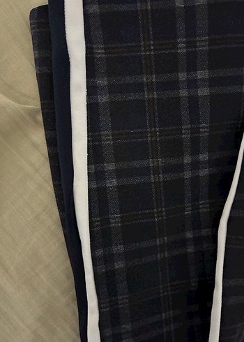 Zara kışlık ekoseli tayt - Görsel 2