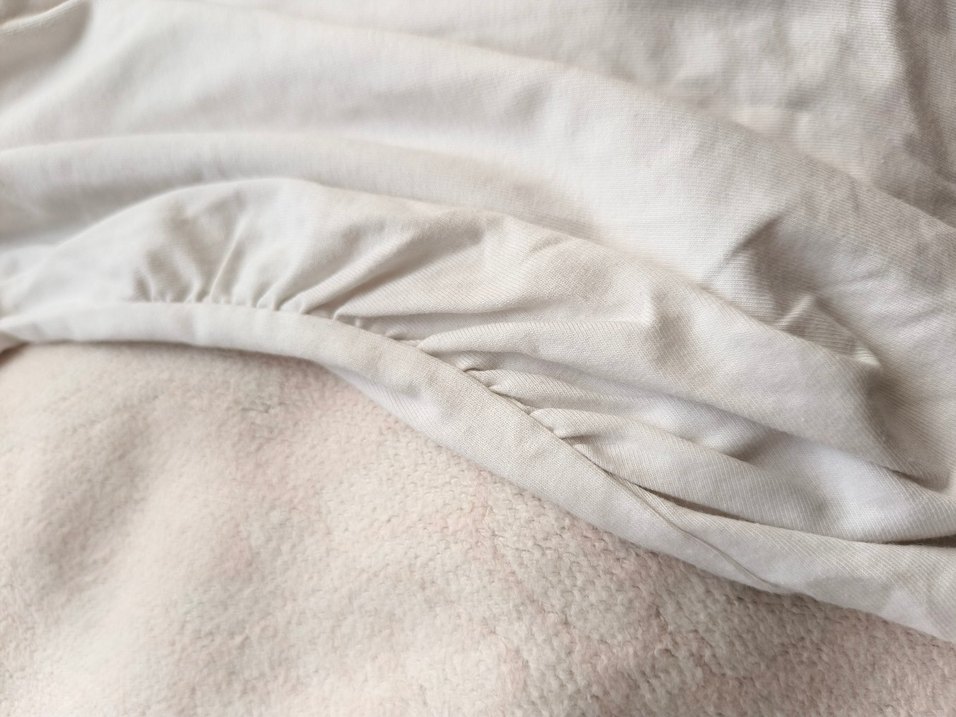 Siyah Beyaz Beli Büzgülü Vintage Tişört y2k - Görsel 3