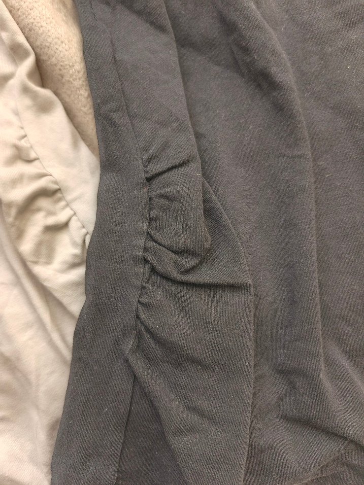 Siyah Beyaz Beli Büzgülü Vintage Tişört y2k - Görsel 4