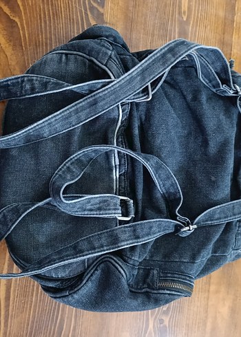 Beden Gri Denim Kadın Sırt Çantası Tokalı