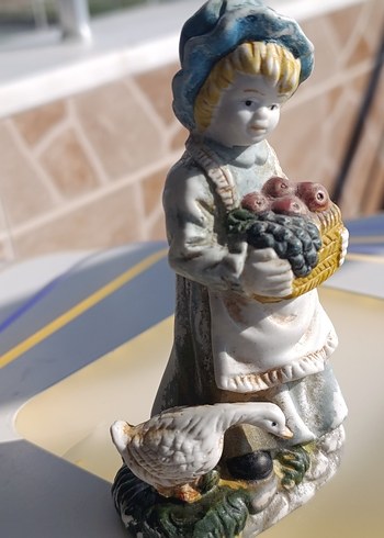 Pastel Renkli Beyaz Figürin - Görsel 2