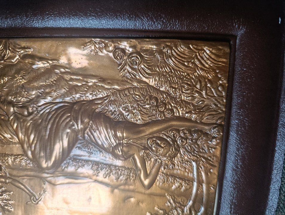 Kabartmalı Deri Kapaklı Dini Kitap - Görsel 4