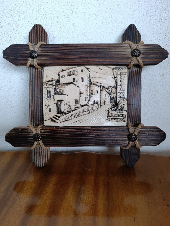 Koyu Kahverengi Ahşap Çerçeve - Görsel 4