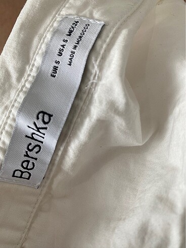 s Beden beyaz Renk Bershka gömlek