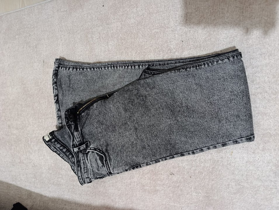 Kadın Gri Kot Pantolon - Kemerli, Normal Boy - Görsel 4