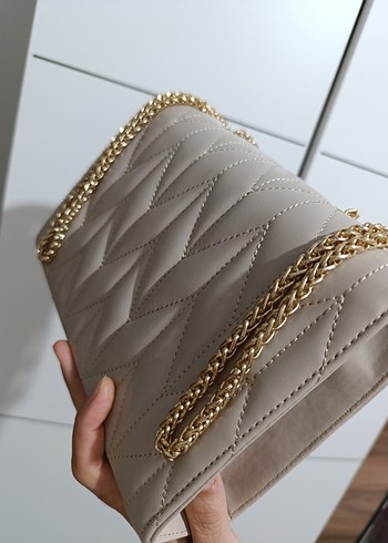 Levidor Deri Zincir Detaylı Kadın Çanta - Görsel 4