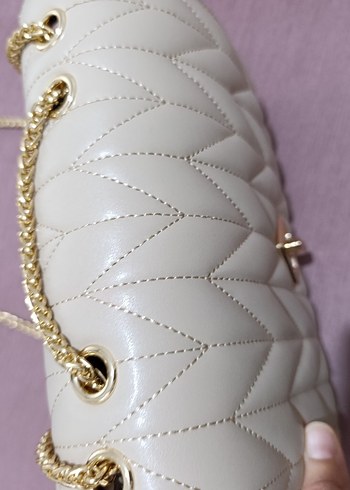 Levidor Deri Zincir Detaylı Kadın Çanta - Görsel 7