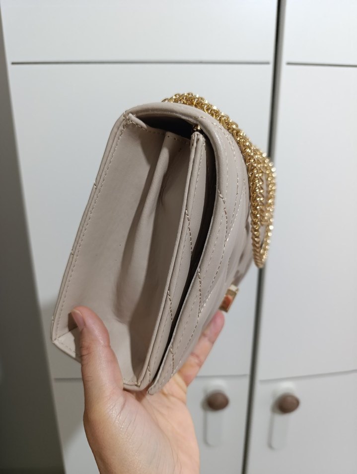 Levidor Deri Zincir Detaylı Kadın Çanta - Görsel 5