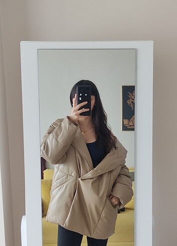Stradivarius Stradivarius şişme deri mont