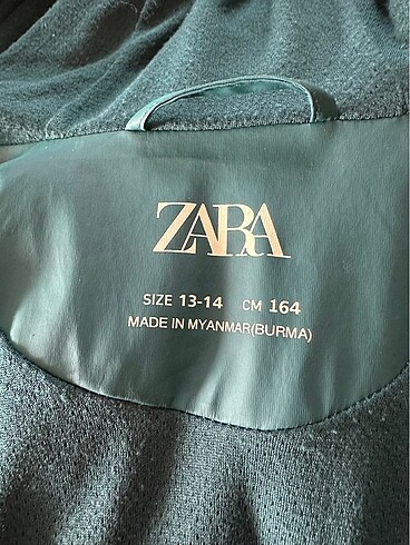 13-14 Yaş Beden Zara yağmurluk unisex çocuk