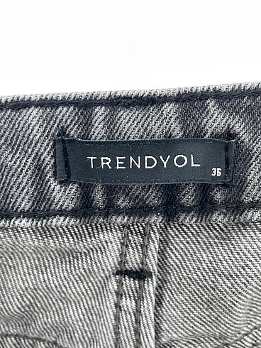 36 Beden çeşitli Renk Trendyol & Milla Jean / Kot %70 İndirimli.
