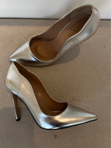 gümüş stiletto