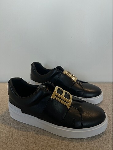 balmain spor ayakkabı