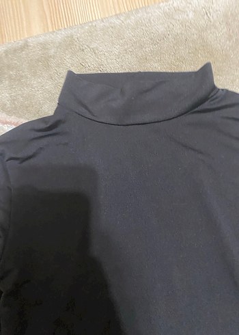 Siyah Yarım Balıkçı Yaka Crop Top - Görsel 3