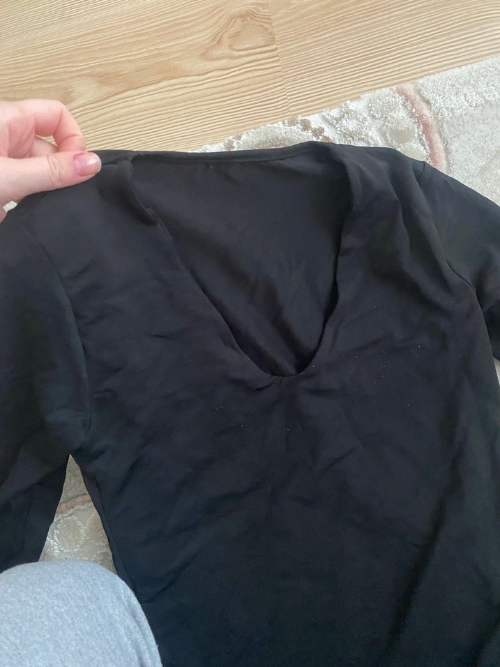 Siyah V Yaka Uzun Kollu Kadın Bluz - Görsel 2