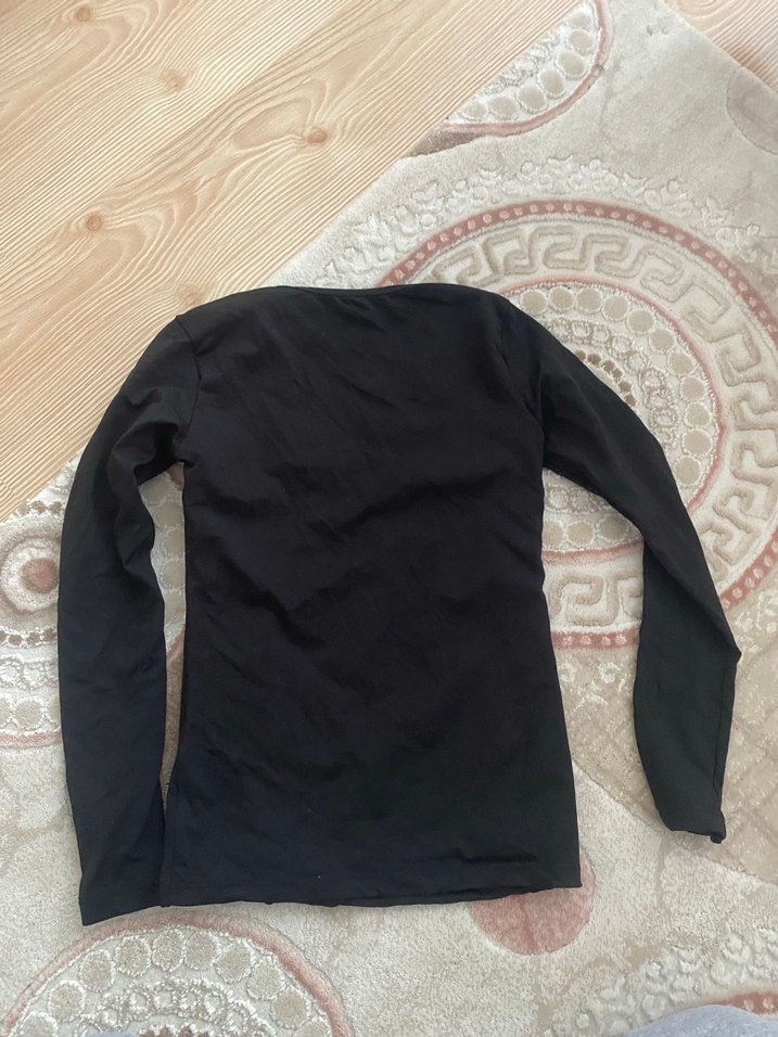 Siyah V Yaka Uzun Kollu Kadın Bluz - Görsel 3