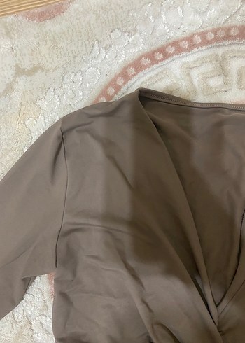 Bej V Yaka Drapeli Uzun Kollu Kadın Bluz - Görsel 2