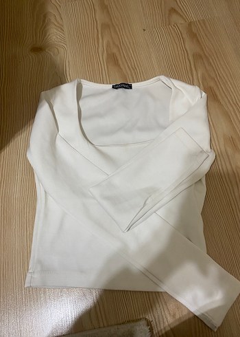 Beyaz Uzun Kollu Kadın Bluz - Görsel 2