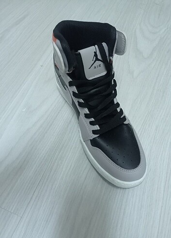 NİKE AİR JORDAN AYAKKABI