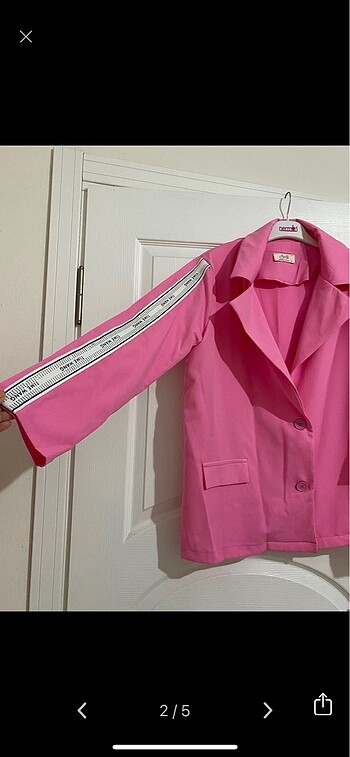 Pembe taşlı blazer takım