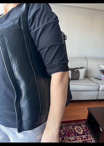 Siyah Deri Fermuarlı Kadın El Çantası - Görsel 3