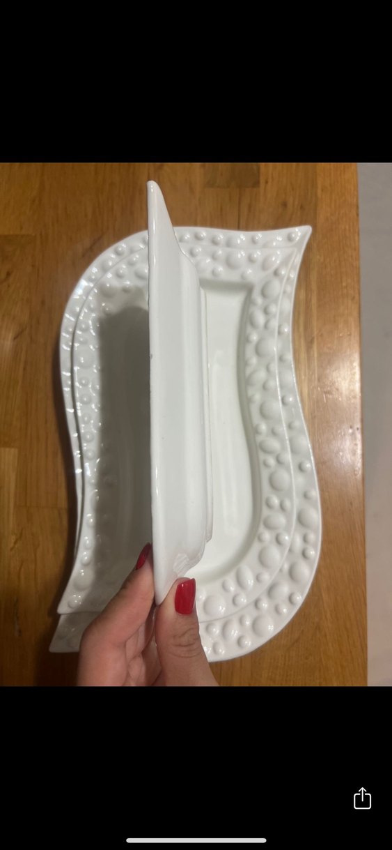 Beyaz Parlak Dalgalı Servis Tabağı - Görsel 2