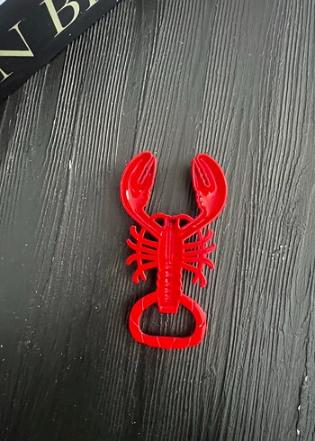 Kırmızı yengeç şeklinde şişe açacağı - Görsel 2