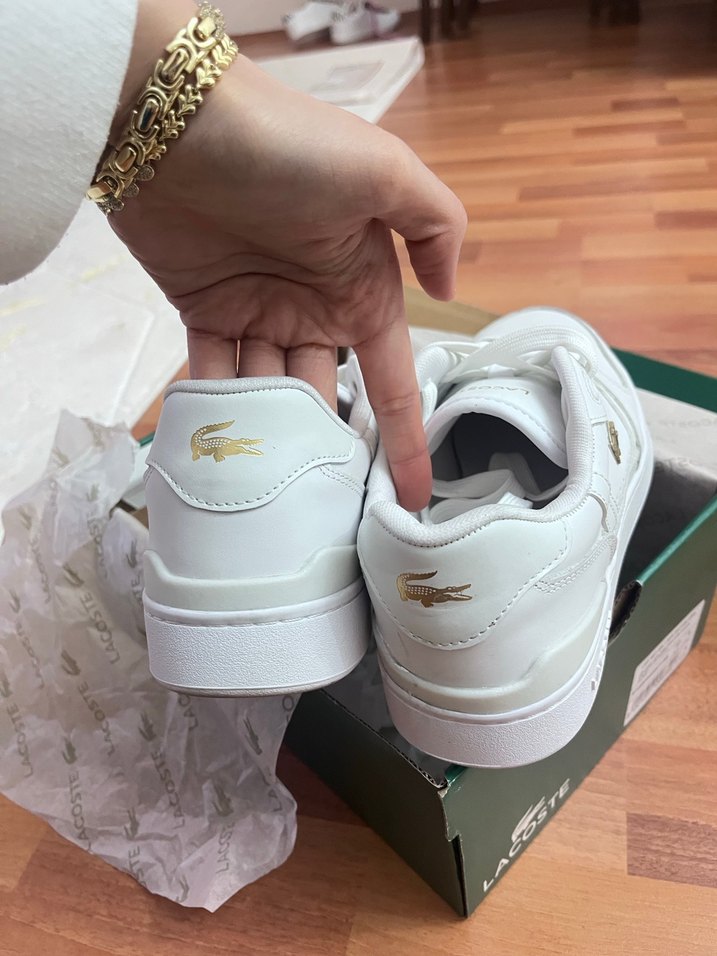 Beyaz Lacoste Kadın Spor Ayakkabı orijinal - Görsel 2