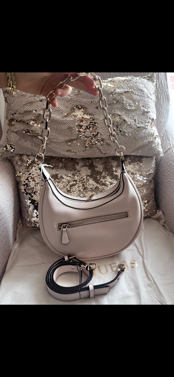 Guess Zincir Detaylı Bej Deri Kadın Çanta - Görsel 3