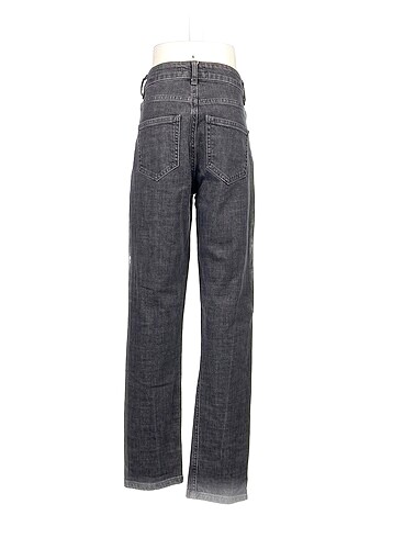 34 Beden PreLoved Jean / Kot %70 İndirimli.