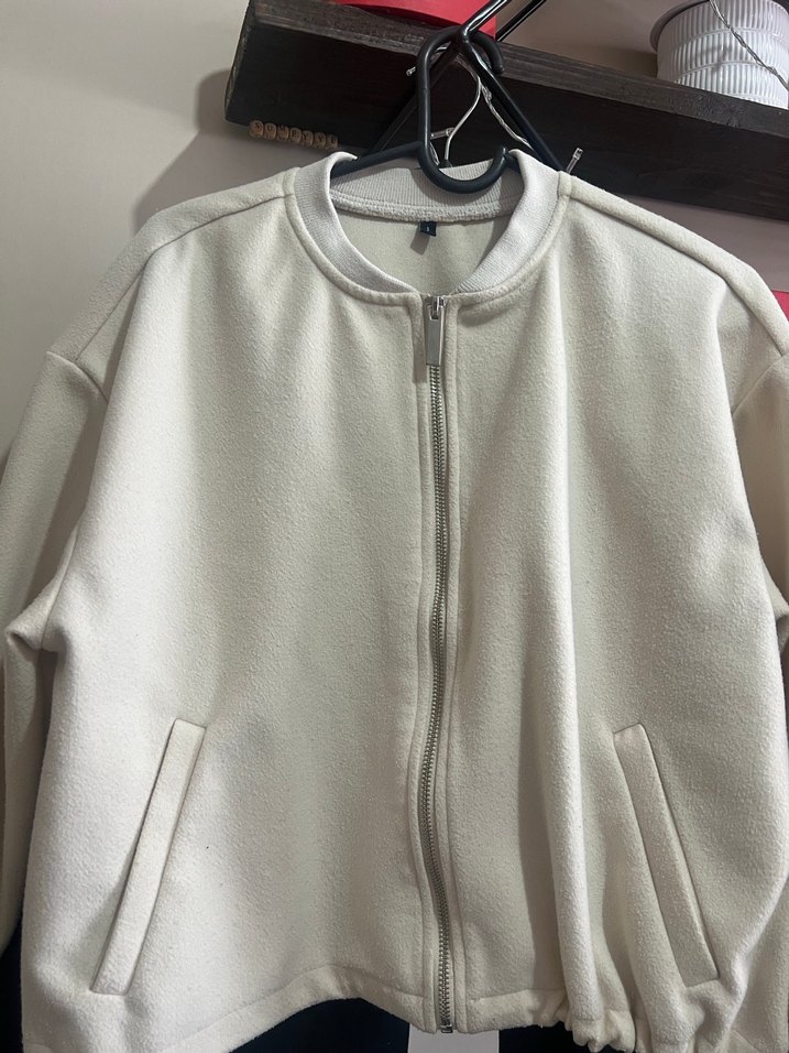 Düğmeli Beyaz Kadın Ceket - Görsel 2