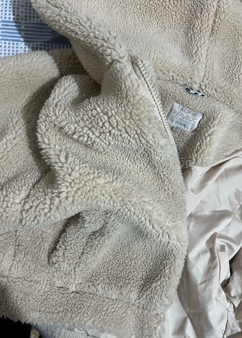 Bej Kapüşonlu Kürk Detaylı Kadın Ceket - Görsel 4