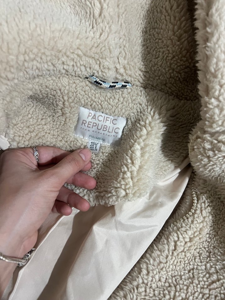 Bej Kapüşonlu Kürk Detaylı Kadın Ceket - Görsel 2