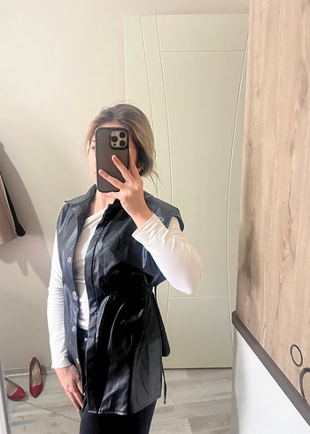 Düğmeli Siyah Deri Kadın Yelek - Görsel 5