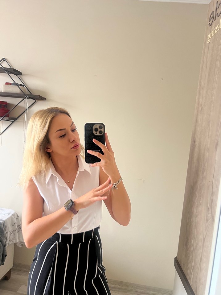 Beyaz Mini Kolsuz Gömlek - Görsel 4