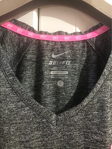 Nike Tişört