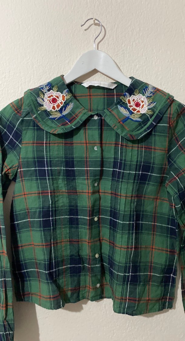 Zara Nakışlı Yakalı Düğmeli Yeşil Kadın Gömlek - Görsel 2