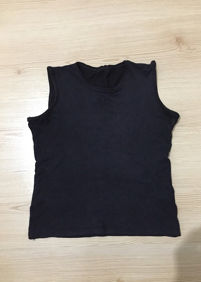 Siyah crop - Görsel 2