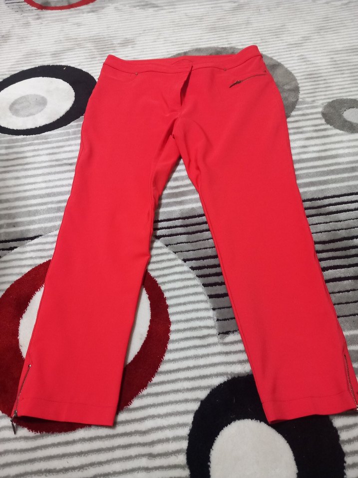 Düğmeli Kırmızı - Görsel 3