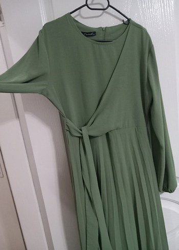 Drapeli Yeşil Kadın Uzun Elbise - Görsel 2