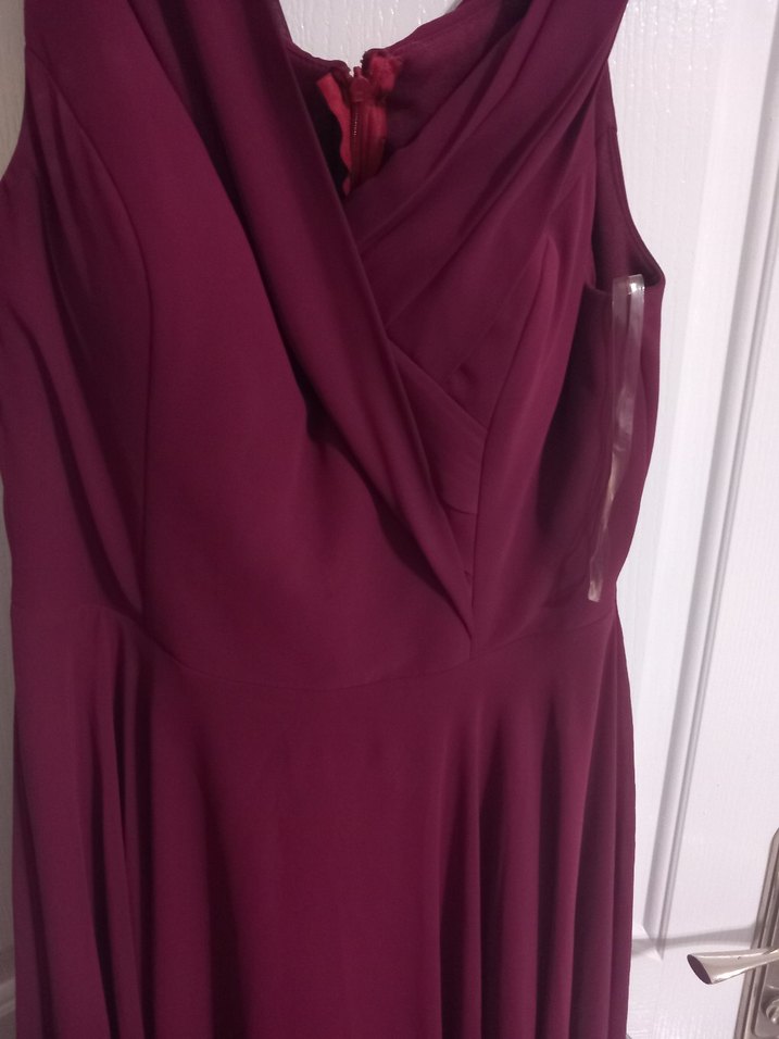 Bordo V Yaka Drapeli Uzun Abiye Elbise - Görsel 3
