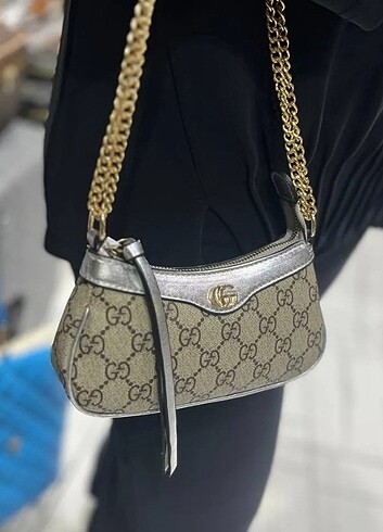 Beden GUCCİ SMAL BOY BABY HEM ÇAPRAZ