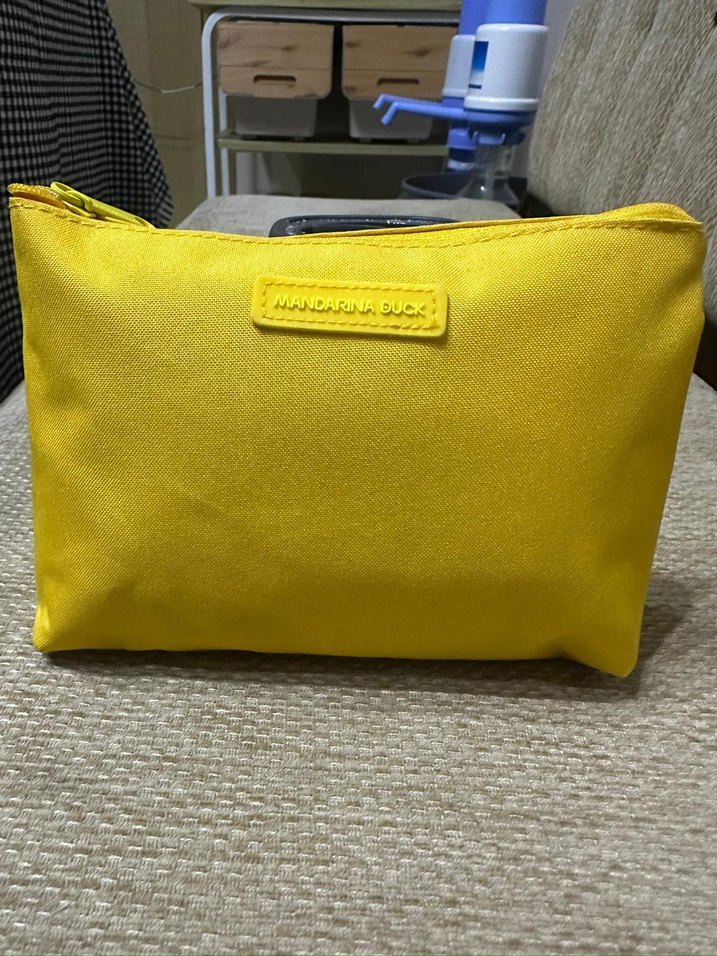 Seyhat çantasi Sarı Fermuarlı Mini Polar Çanta - Görsel 2