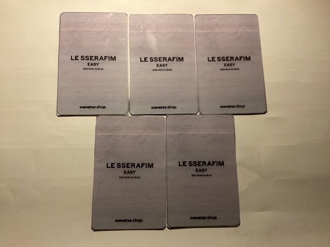  Le sserafım photocard