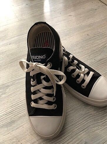 Converse Spor ayakkabı