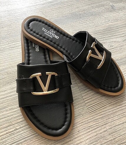 Louis Vuitton Terlik